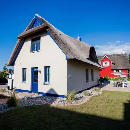 Kuestennebel Holiday home *